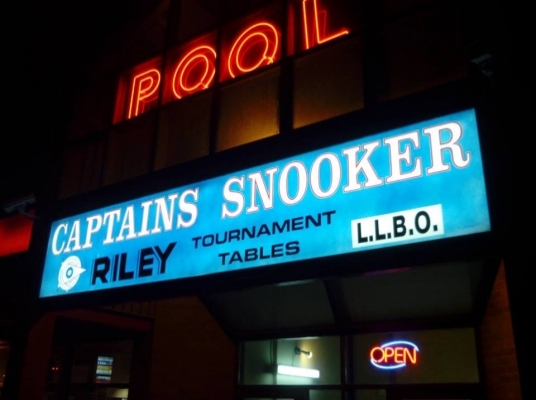 Captain Snooker Club